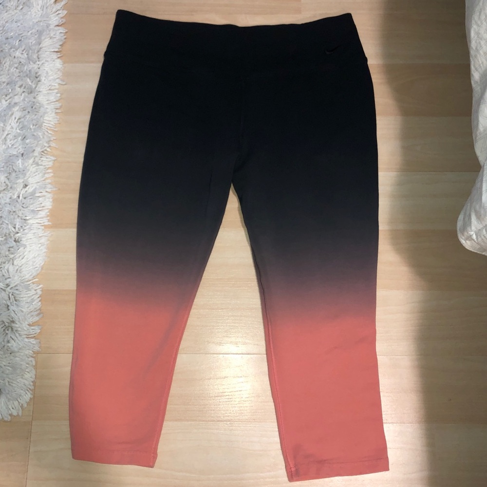 Nike Dri-Fit Activewear Leggings - Picture 1 of 3
